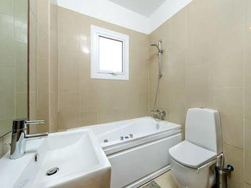Sunrise Frontline Villas Sotira  外观 照片